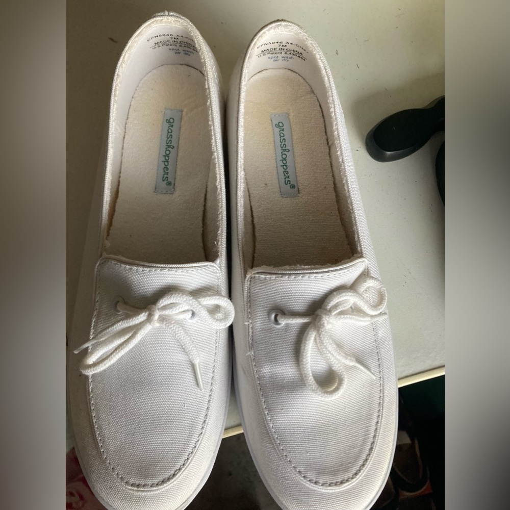 Woman shoes